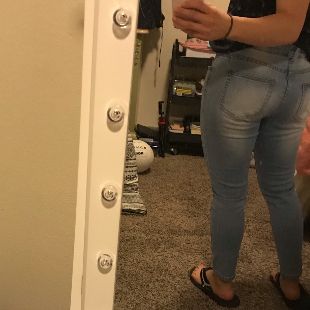 Boyfriend Jeans - Picture 4 of 5